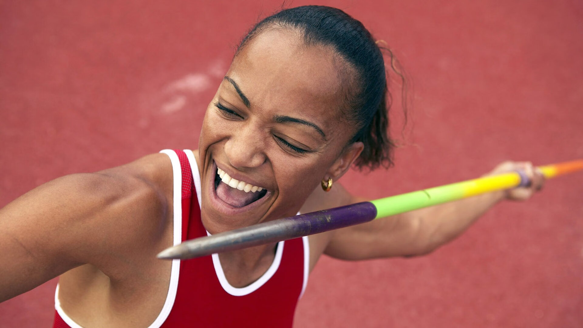 霍勒迪称团队协作是击败强队的保障，霍勒迪最佳阵容